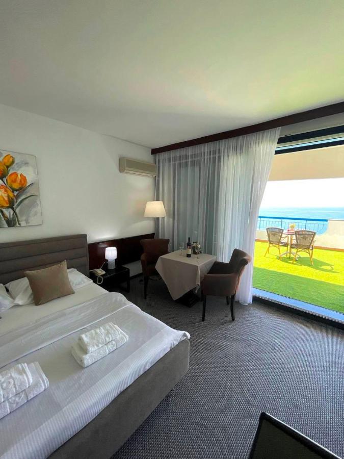 Corpus A - Hotel Albatros Ulcinj Exterior foto