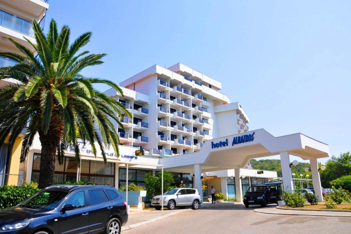 Corpus A - Hotel Albatros Ulcinj Exterior foto
